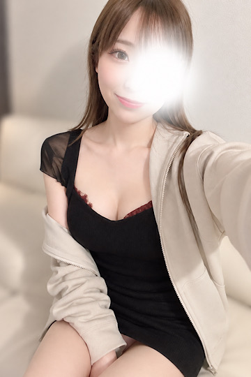 白咲 かれん