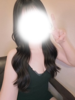 新山　ゆか