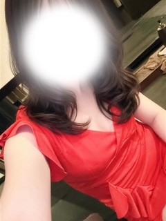 新山　ゆか